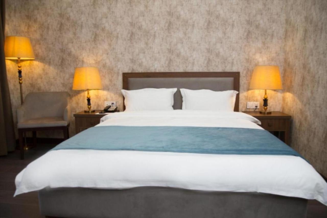Macara Sheki City Hotel Eksteriør bilde