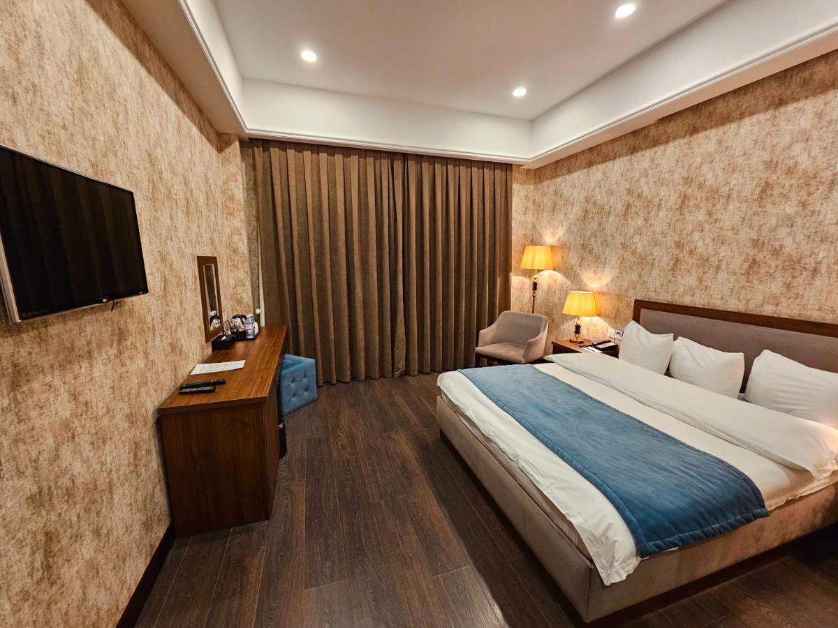 Macara Sheki City Hotel Eksteriør bilde